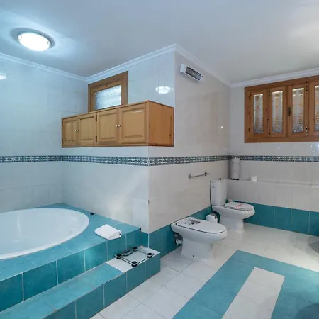 Colina Menyber Vakantiehuis Nerja